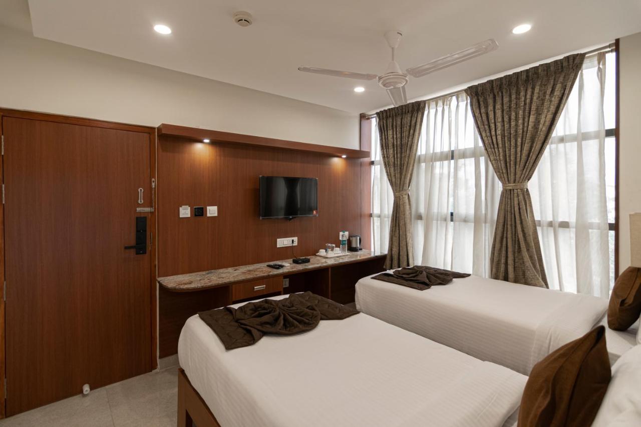 Hotel Dasya - Formerly Nice Stay The Business Hotel Bangalore Exteriör bild